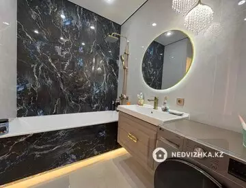 2-комнатная квартира, этаж 6 из 13, 70 м², миниатюра 4