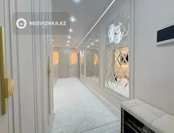 2-комнатная квартира, этаж 6 из 13, 70 м², миниатюра 6