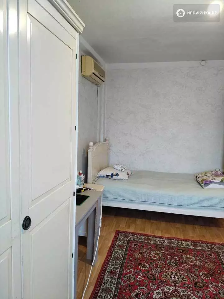 2-комнатная квартира, этаж 3 из 5, 46 м², фотография 5