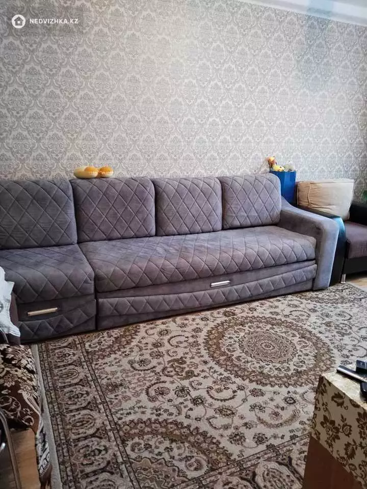 2-комнатная квартира, этаж 3 из 5, 46 м²
