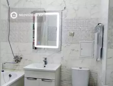 3-комнатная квартира, этаж 15 из 18, 81 м², миниатюра 6