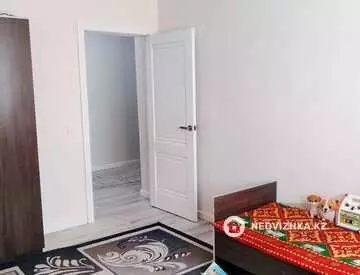 3-комнатная квартира, этаж 15 из 18, 81 м², миниатюра 10
