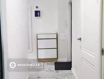 3-комнатная квартира, этаж 15 из 18, 81 м², миниатюра 12