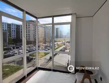 5-комнатная квартира, этаж 2 из 10, 125 м², миниатюра 10