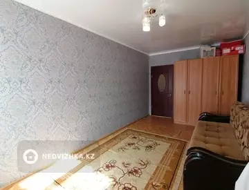 2-комнатная квартира, этаж 6 из 6, 61 м², миниатюра 3