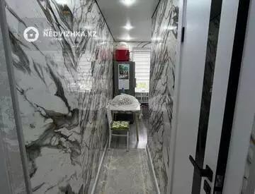 2-комнатная квартира, этаж 1 из 5, 48 м², миниатюра 8