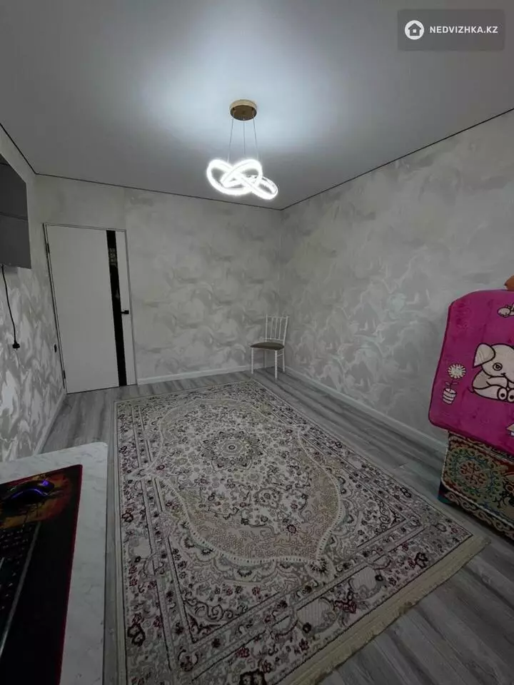 2-комнатная квартира, этаж 1 из 5, 48 м², фотография 3