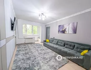 2-комнатная квартира, этаж 2 из 5, 42 м², миниатюра 2