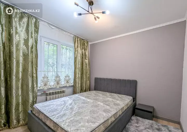 2-комнатная квартира, этаж 2 из 5, 42 м², фотография 3