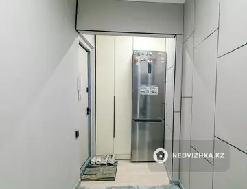 2-комнатная квартира, этаж 2 из 5, 42 м², миниатюра 9