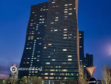 1-комнатная квартира, этаж 24 из 38, 40 м², Посуточно