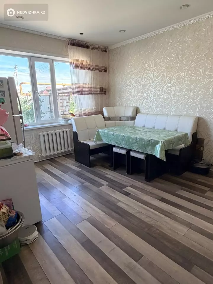 5-комнатный дом, 6.1 соток, 170 м²