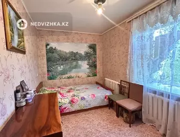 2-комнатная квартира, этаж 3 из 5, 43 м², миниатюра 6