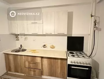 2-комнатная квартира, этаж 5 из 10, 60 м², миниатюра 4