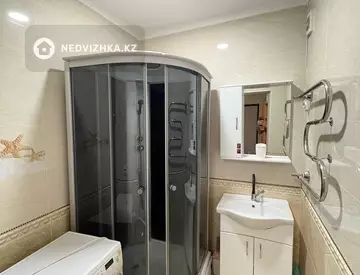 2-комнатная квартира, этаж 5 из 10, 60 м², миниатюра 11