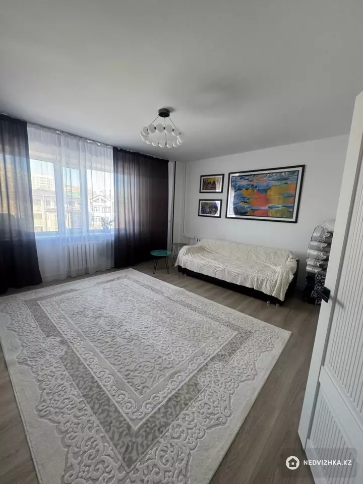 2-комнатная квартира, этаж 5 из 9, 86 м², фотография 4