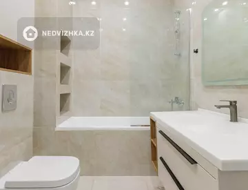 4-комнатная квартира, этаж 3 из 20, 108 м², миниатюра 3