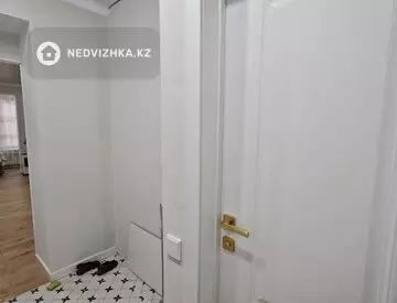 2-комнатная квартира, этаж 4 из 7, 45 м², миниатюра 9