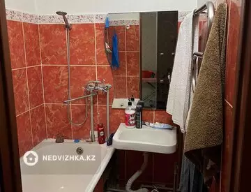 3-комнатная квартира, этаж 5 из 5, 63 м²