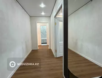4-комнатная квартира, этаж 8 из 10, 83 м², миниатюра 11