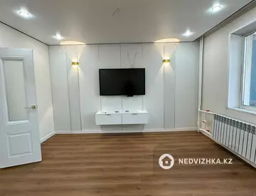 4-комнатная квартира, этаж 8 из 10, 83 м², миниатюра 5