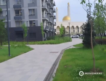 1-комнатная квартира, этаж 7 из 12, 44 м², миниатюра 1