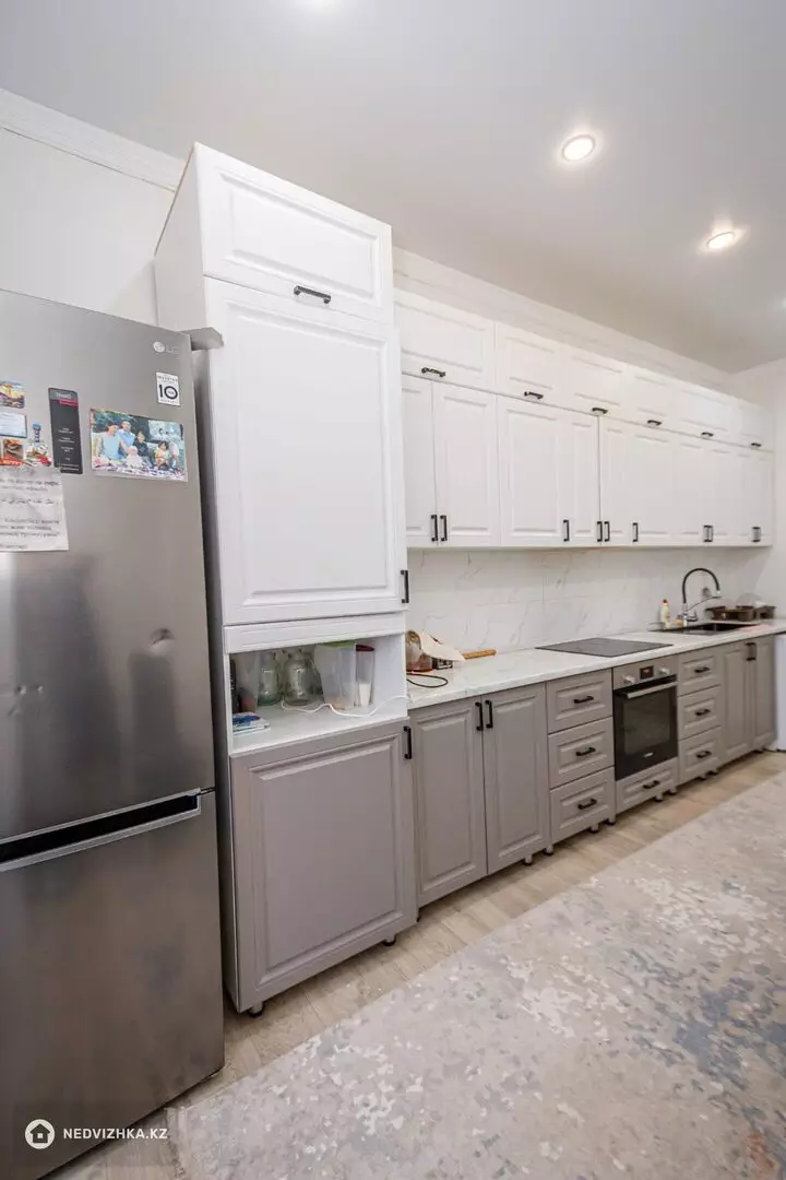 2-комнатная квартира, этаж 9 из 9, 70 м², фотография 4