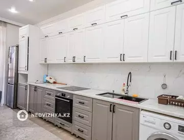 2-комнатная квартира, этаж 9 из 9, 70 м², миниатюра 6