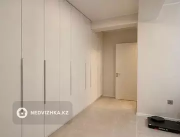 3-бөлмелі пәтер, қабат 9 барлық қабат саны 10, 71 м², 5-нобай