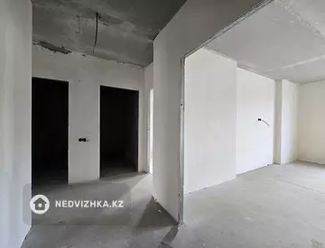 3-комнатная квартира, этаж 5 из 6, 79 м², миниатюра 2
