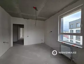 3-комнатная квартира, этаж 5 из 6, 79 м², миниатюра 12