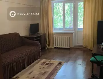 2-комнатная квартира, этаж 2 из 5, 54 м², На длительный срок, миниатюра 7