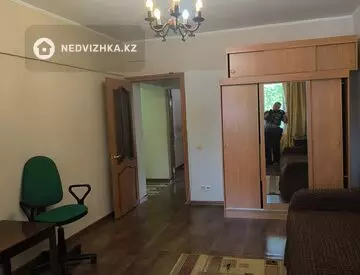 2-комнатная квартира, этаж 2 из 5, 54 м², На длительный срок, миниатюра 9