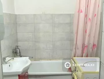 2-комнатная квартира, этаж 2 из 5, 54 м², На длительный срок, миниатюра 12