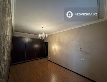 2-комнатная квартира, этаж 5 из 20, 75 м², миниатюра 1