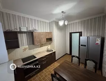 2-комнатная квартира, этаж 5 из 20, 75 м², миниатюра 3