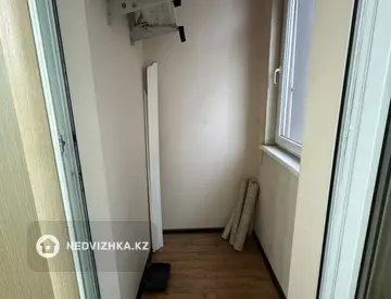 2-комнатная квартира, этаж 5 из 20, 75 м², миниатюра 9