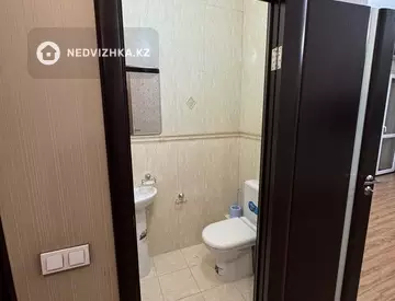 2-комнатная квартира, этаж 5 из 20, 75 м², миниатюра 11