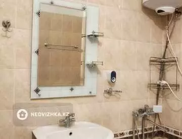 2-комнатная квартира, этаж 4 из 5, 56 м², миниатюра 11