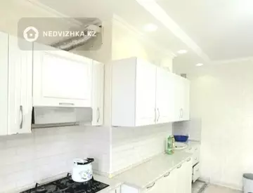 3-комнатная квартира, этаж 4 из 11, 102 м²