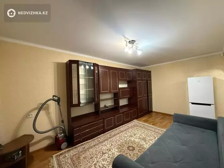 1-комнатная квартира, этаж 1 из 5, 32 м², фотография 4