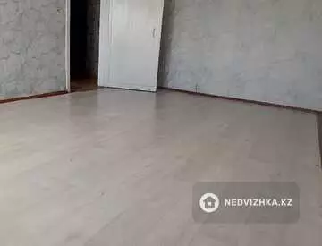1-комнатная квартира, этаж 5 из 5, 30 м²