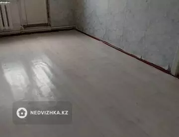 1-комнатная квартира, этаж 5 из 5, 30 м²