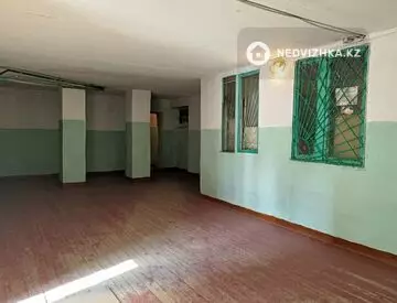 1-комнатная квартира, этаж 2 из 9, 34 м², миниатюра 11