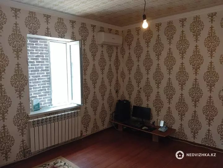 4-комнатный дом, 8 соток, 84 м²