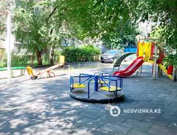 3-комнатная квартира, этаж 5 из 5, 57 м², миниатюра 9
