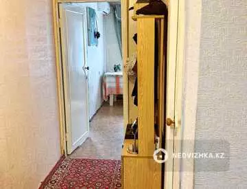 3-комнатная квартира, этаж 5 из 5, 57 м², миниатюра 6