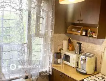 3-комнатная квартира, этаж 5 из 5, 57 м², миниатюра 7