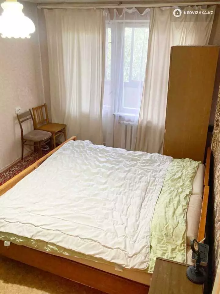 3-комнатная квартира, этаж 5 из 5, 57 м², фотография 3