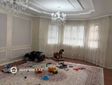 6-бөлмелі үй, 9 соттық, 176 м², 10-нобай